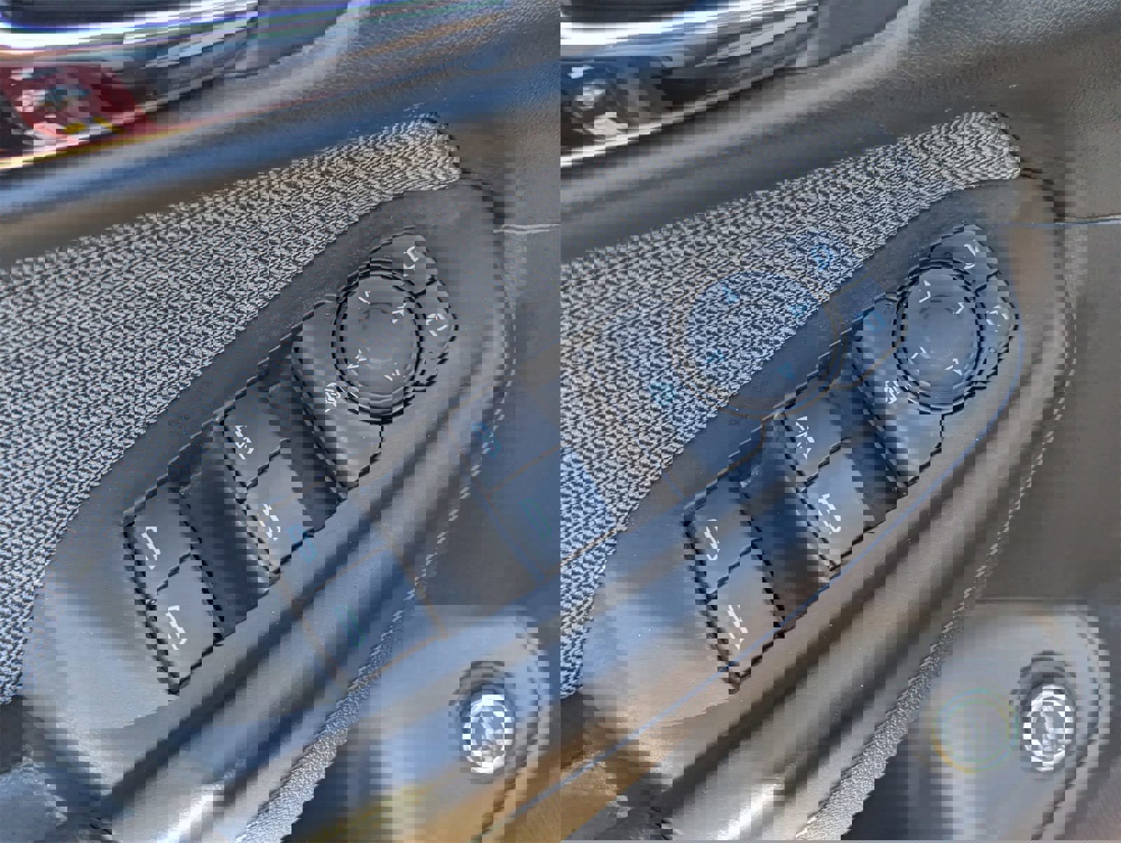 Used 2025 Chevrolet TrailBlazer LT w/ Convenience Package image 28