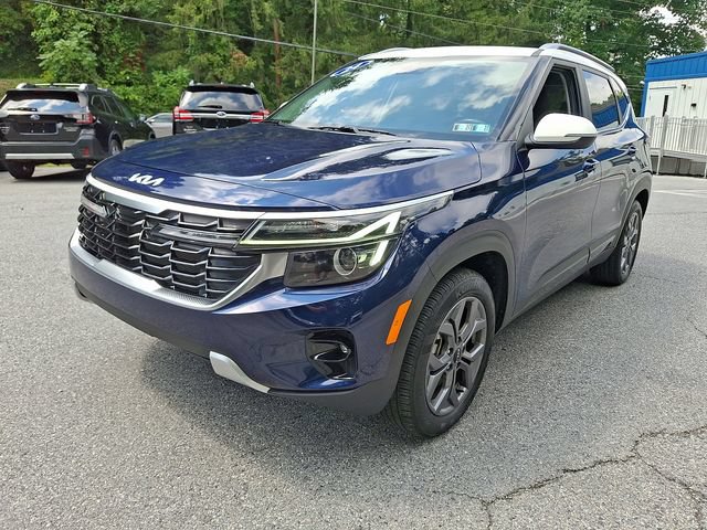 Used 2024 Kia Seltos S AWD/4WD image 4