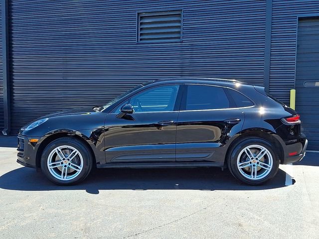 Certified 2023 Porsche Macan Turbo AWD/4WD image 2