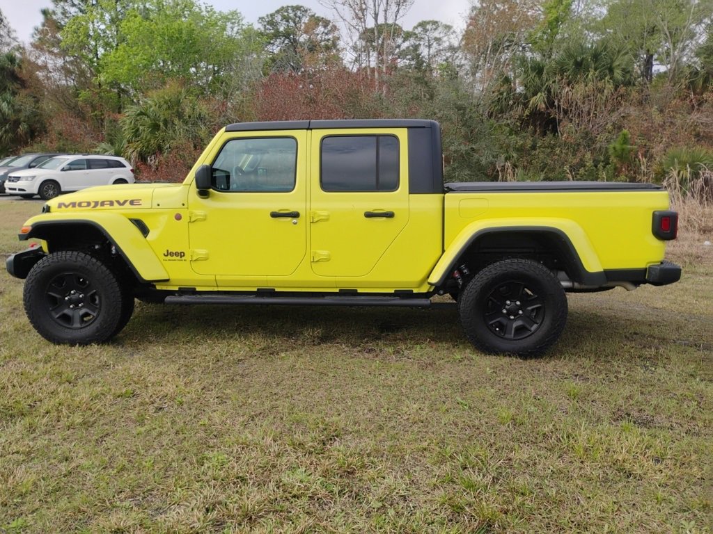 Certified 2023 Jeep Gladiator Mojave w/ Cold Weather Group image 8