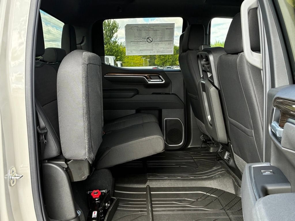 New 2026 Chevrolet Silverado 1500 RST w/ RST Select Package AWD/4WD image 32