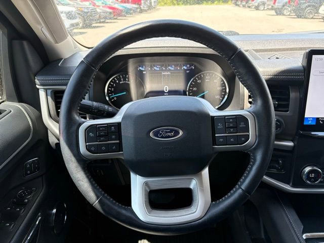 Used 2022 Ford Expedition Max XLT RWD image 14