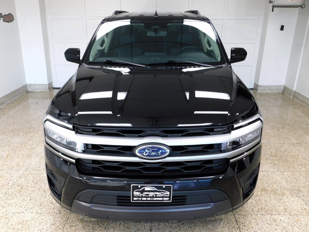 Used 2024 Ford Expedition XLT image 14