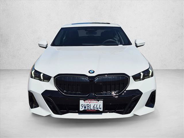 Used 2026 BMW 540i xDrive AWD/4WD image 2