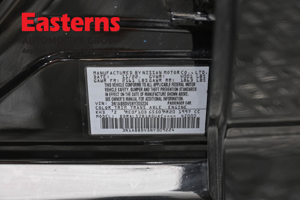 Used 2022 Nissan Sentra SR w/ SR Premium Package FWD image 40