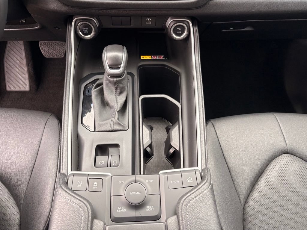 Used 2025 Toyota Grand Highlander AWD image 20