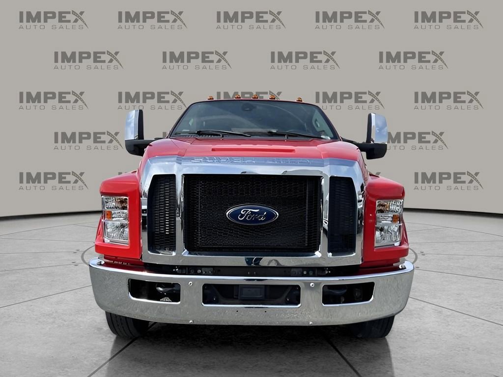 Used 2021 Ford F650 2WD Crew Cab Super Duty image 2