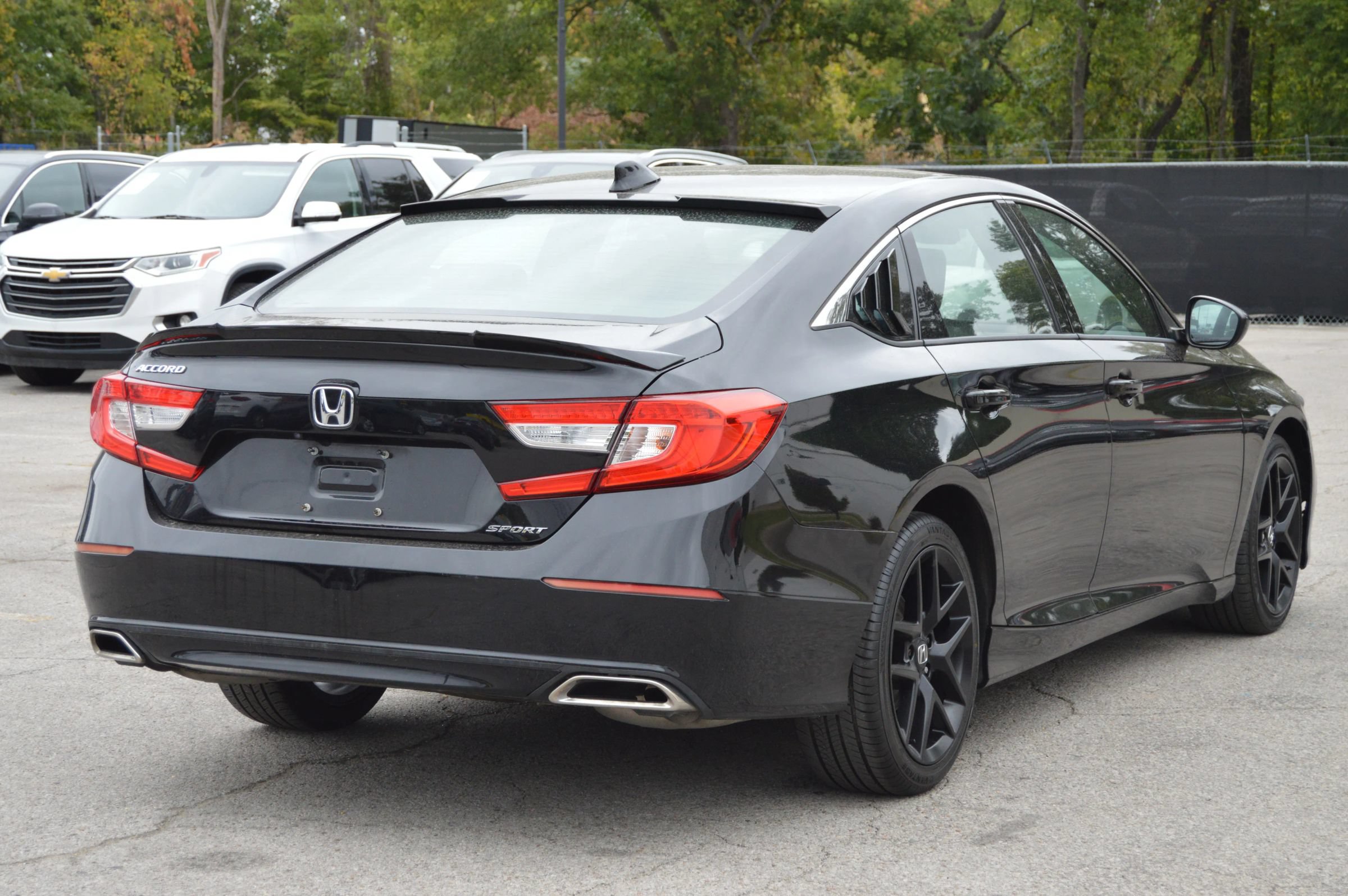 Used 2018 Honda Accord Sport image 6