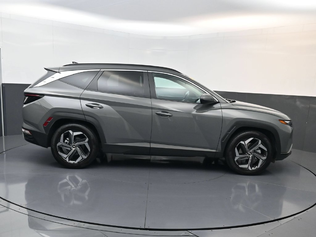 Certified 2024 Hyundai Tucson SEL w/ Convenience Package FWD image 3