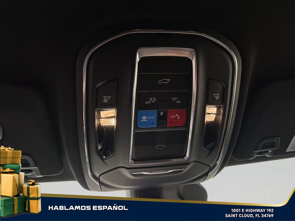 Used 2025 Jeep Grand Cherokee Limited image 22