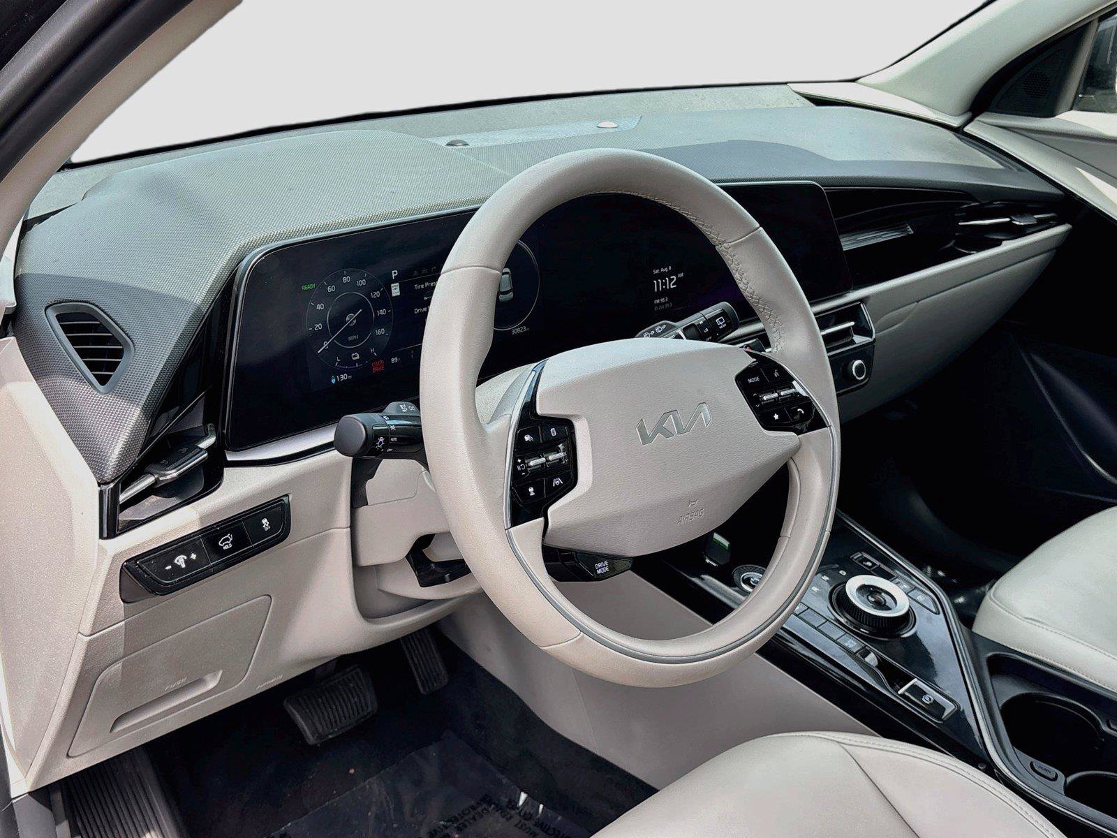 Used 2023 Kia Niro Wind FWD image 9