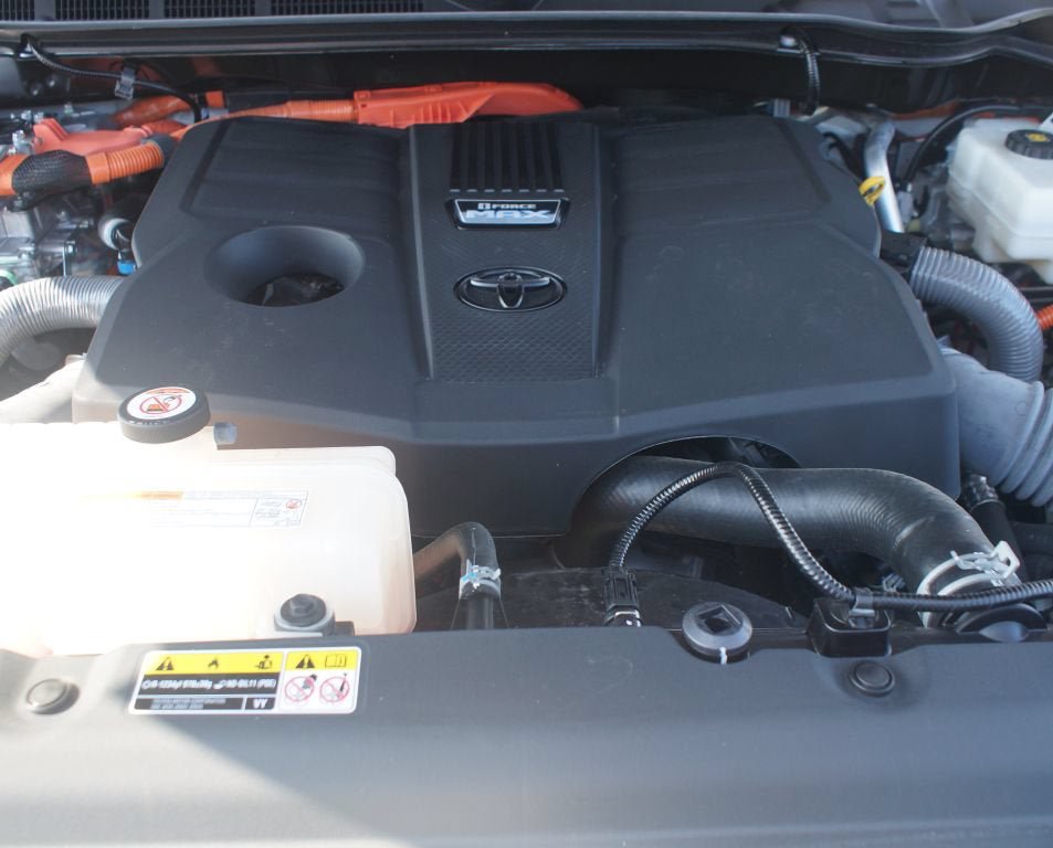 Used 2023 Toyota Sequoia Capstone AWD/4WD image 29