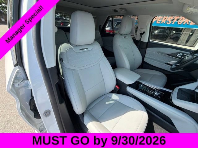 Used 2025 Ford Explorer Platinum w/ LUX Leather Package AWD/4WD image 20