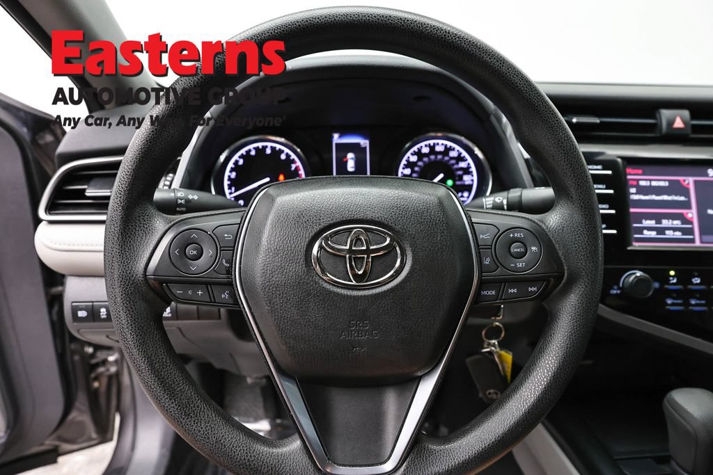 Used 2019 Toyota Camry LE FWD image 10