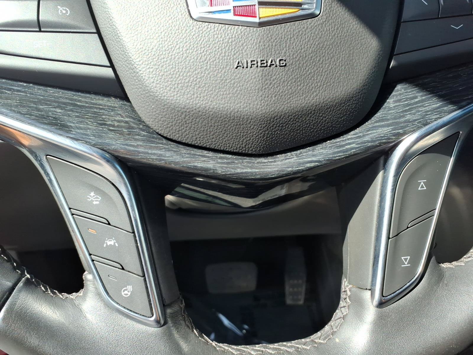 Certified 2024 Cadillac XT5 Premium Luxury w/ LPO, Floor Liner Package AWD/4WD image 24