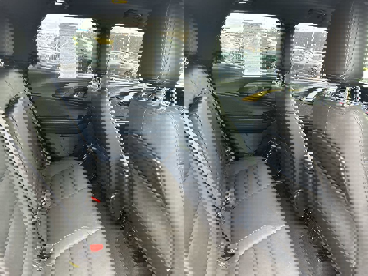 Used 2023 Chevrolet TrailBlazer ACTIV w/ Sun and Liftgate Package image 17