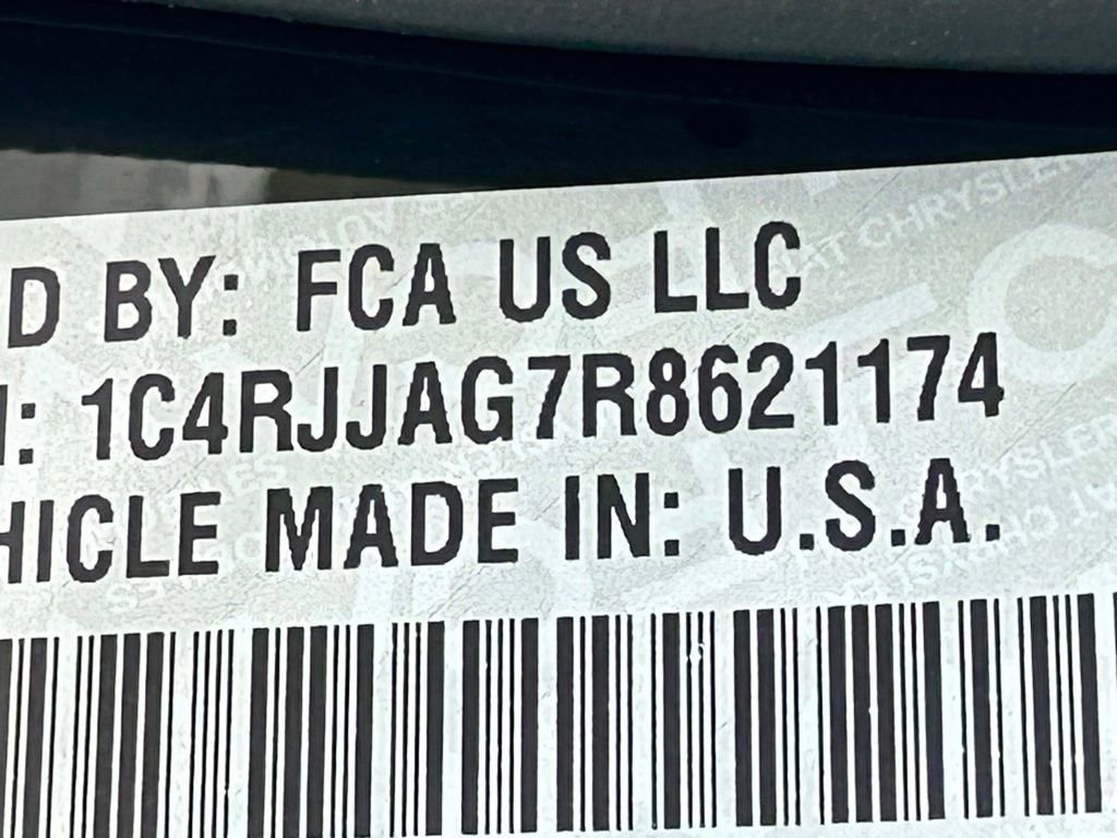 Used 2024 Jeep Grand Cherokee L Laredo w/ Luxury Tech Group I image 57