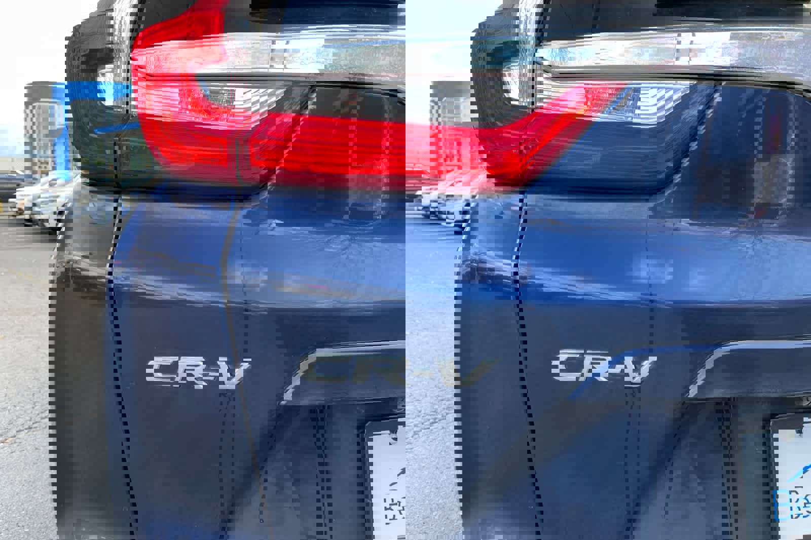 Used 2017 Honda CR-V Touring image 12