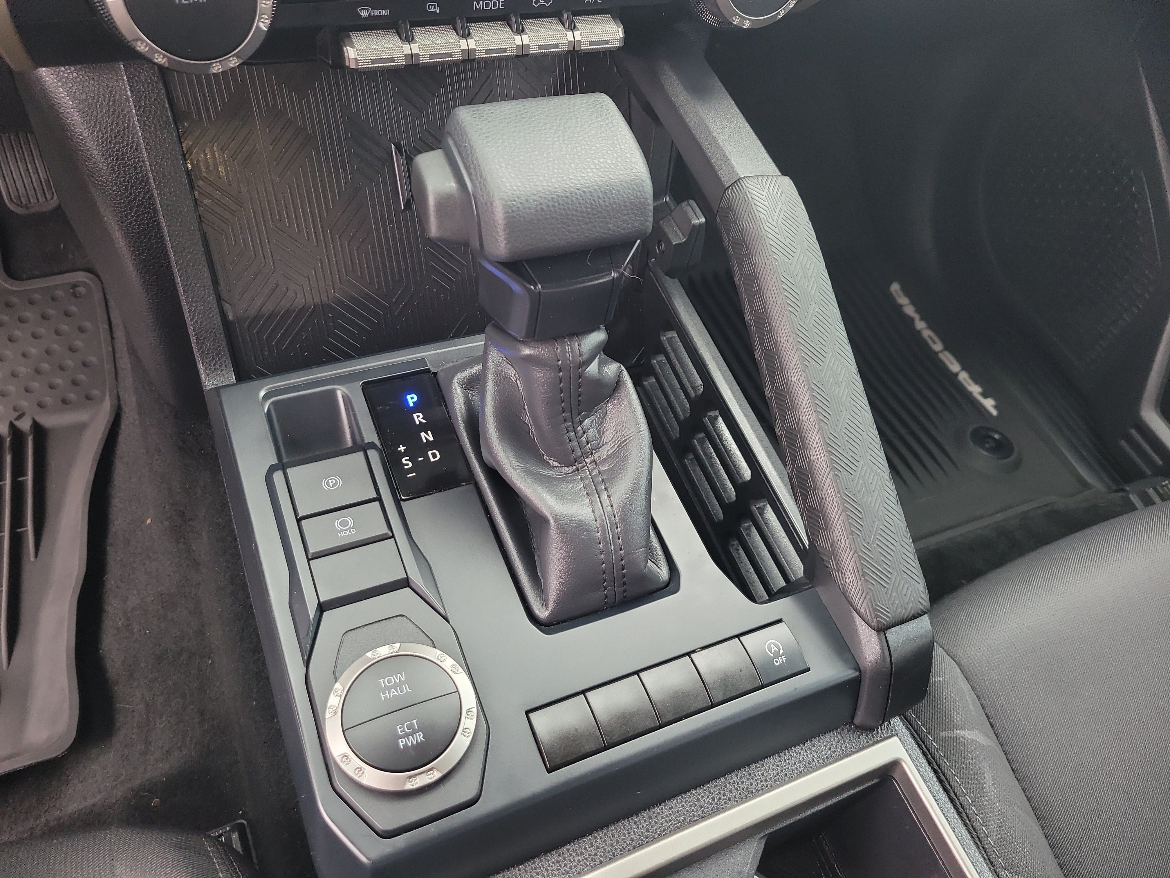 Used 2025 Toyota Tacoma SR5 RWD image 25