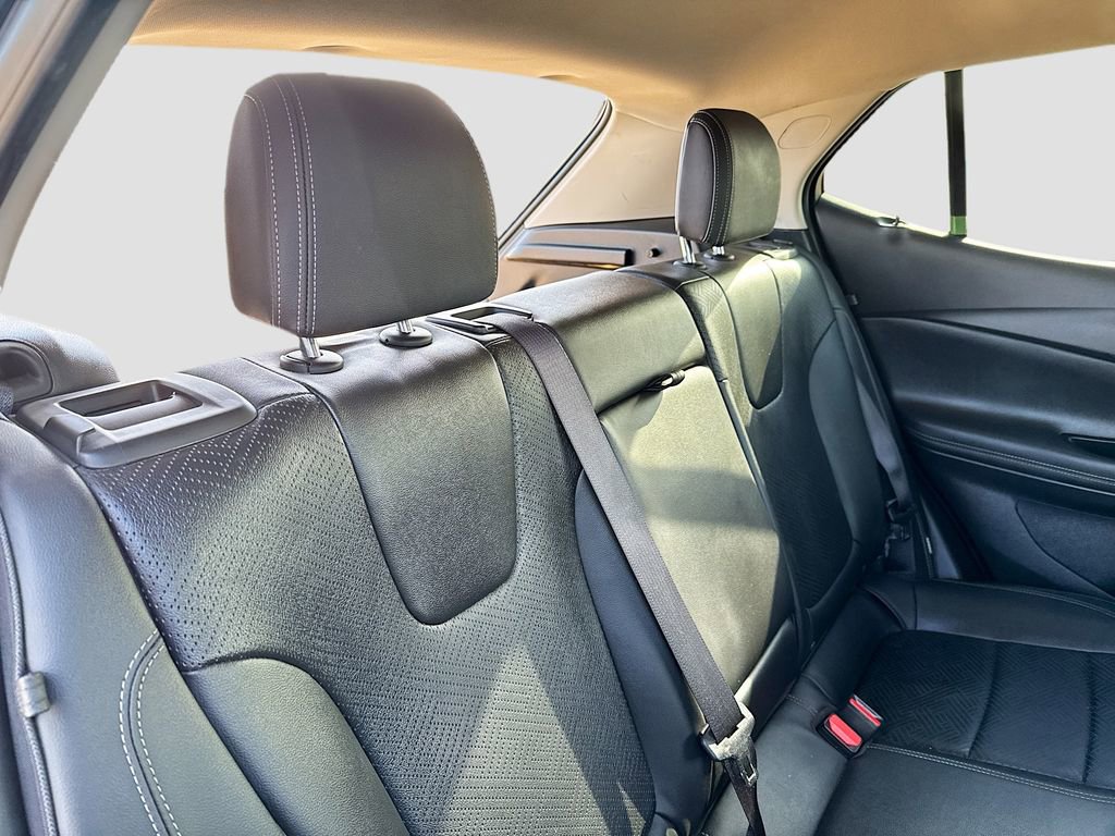 Used 2023 Buick Encore GX Essence w/ Experience Buick Package image 24