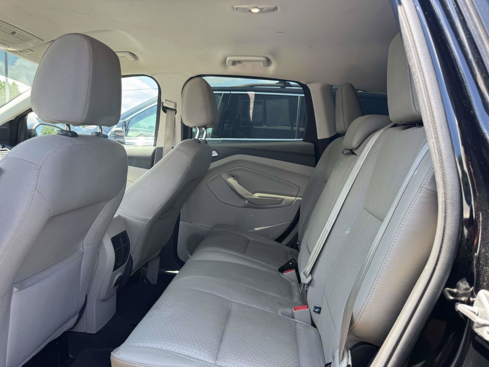 Used 2017 Ford Escape SE AWD/4WD image 8