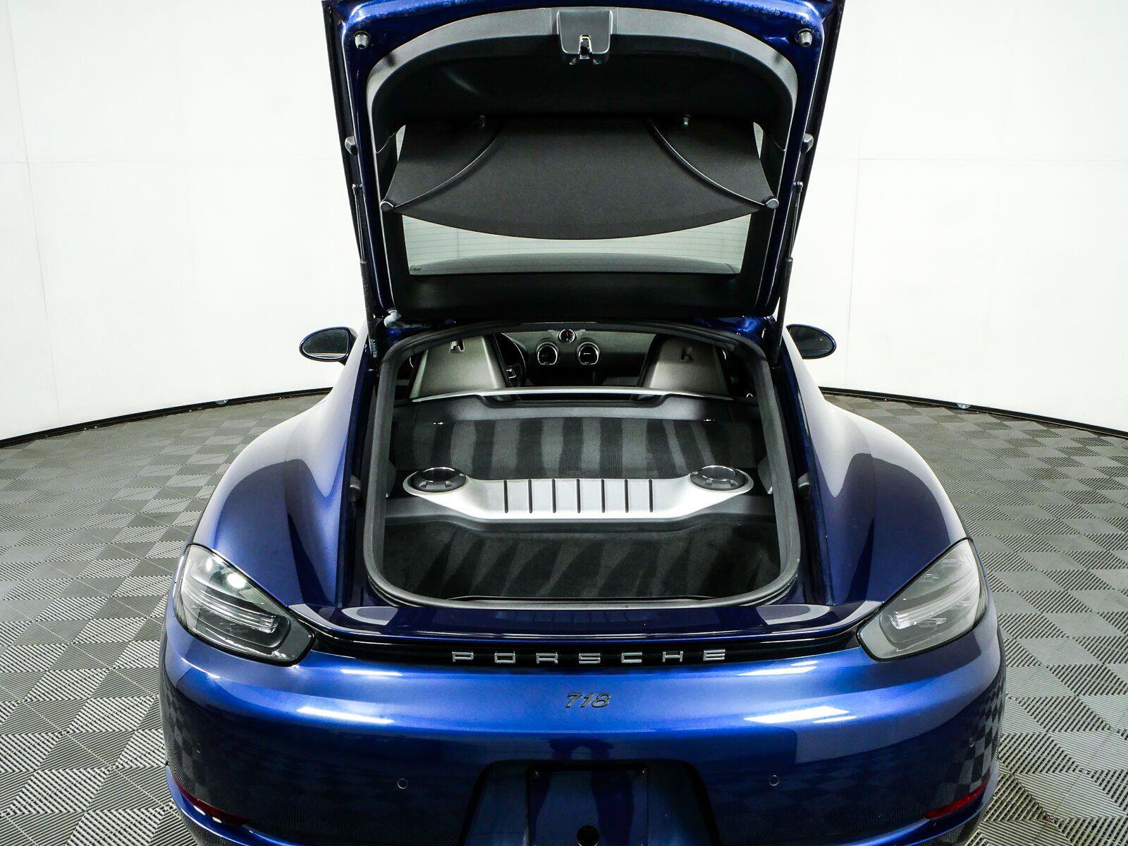 Certified 2024 Porsche 718 Cayman GTS RWD image 26