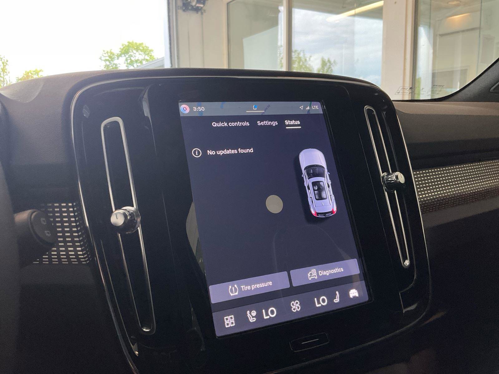 New 2026 Volvo EX40 Ultra AWD/4WD image 27