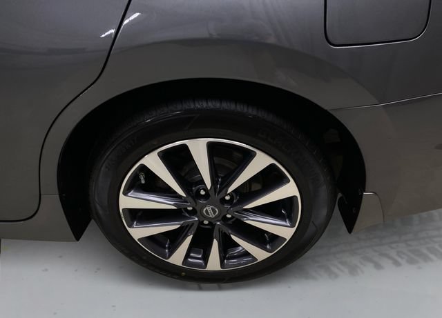 Used 2017 Nissan Altima 2.5 SV FWD image 18