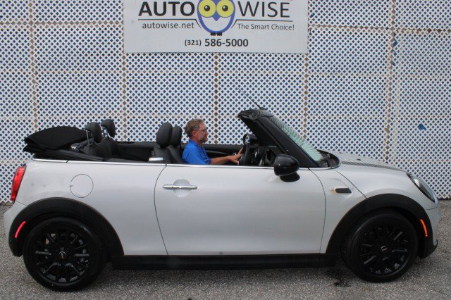 Used 2019 MINI Cooper Convertible FWD image 16