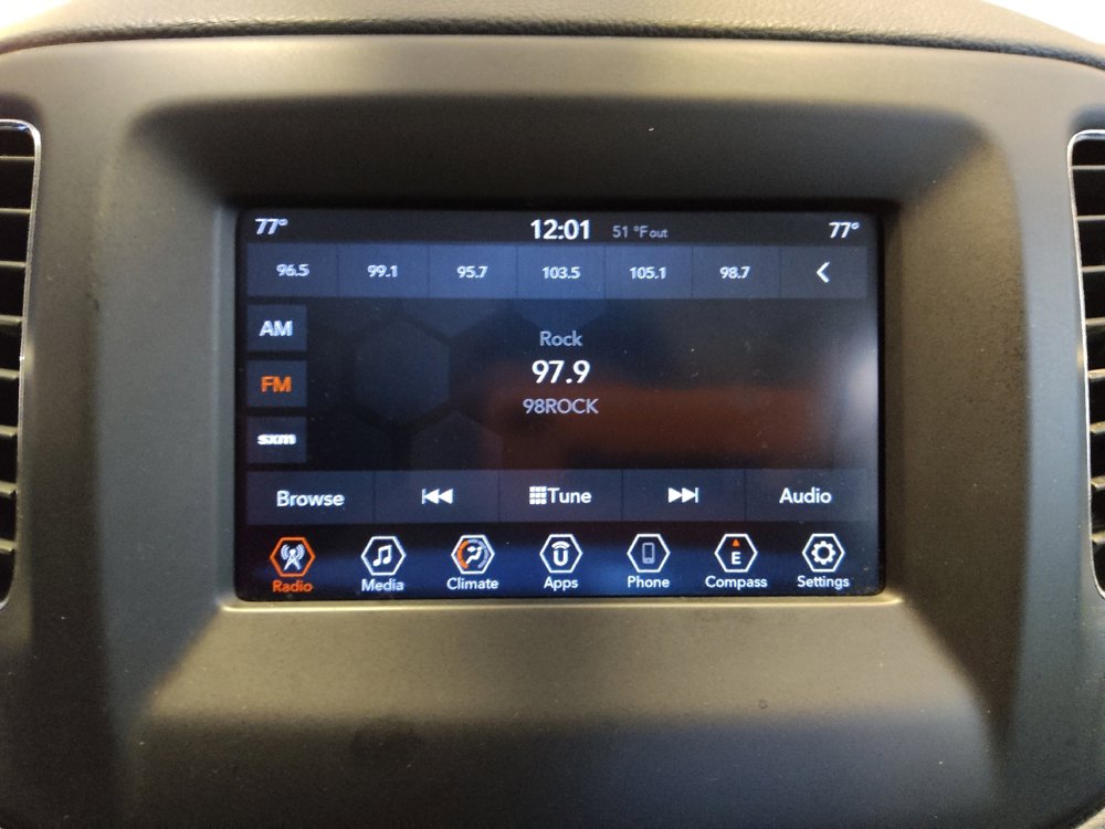 Used 2021 Jeep Compass Latitude image 25