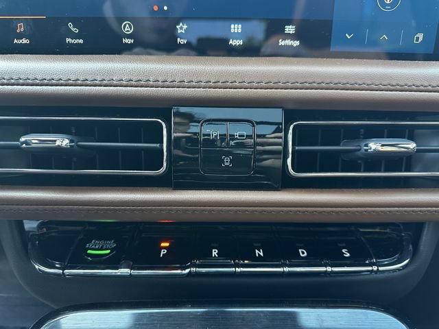 Certified 2023 Lincoln Nautilus Reserve w/ Cargo Utility Package AWD/4WD image 23