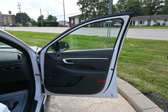 Used 2023 Hyundai Sonata SEL Plus FWD image 18