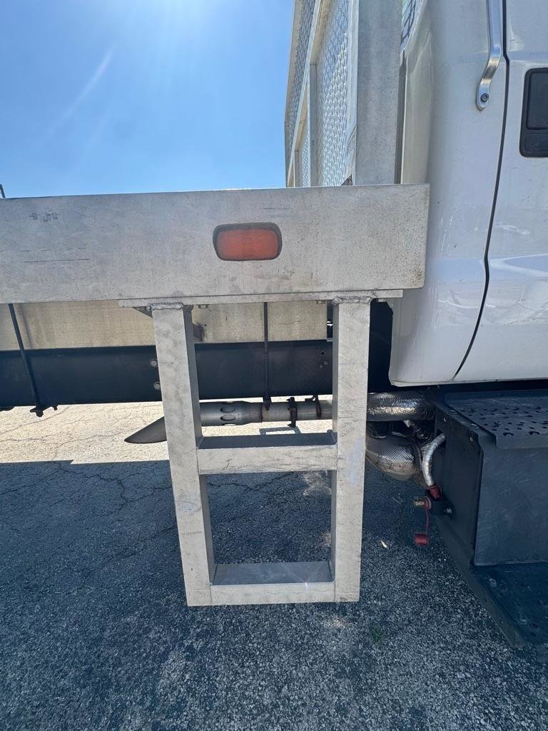 Used 2021 Ford F750 2WD Regular Cab Super Duty image 34