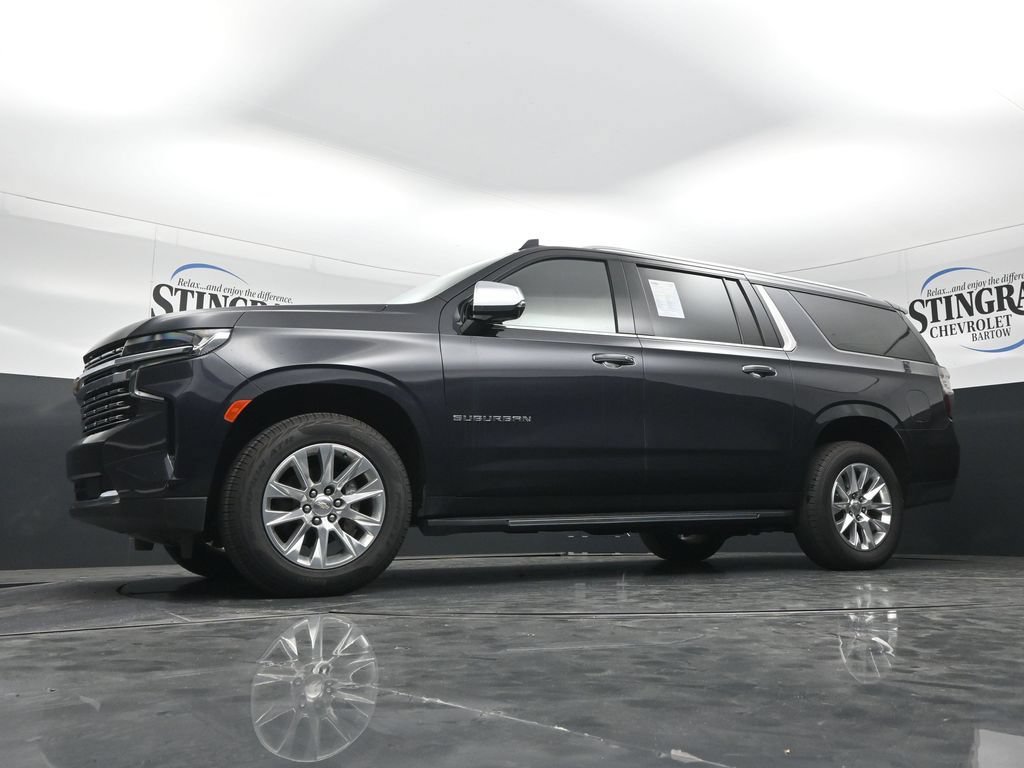 Used 2024 Chevrolet Suburban Premier RWD image 31