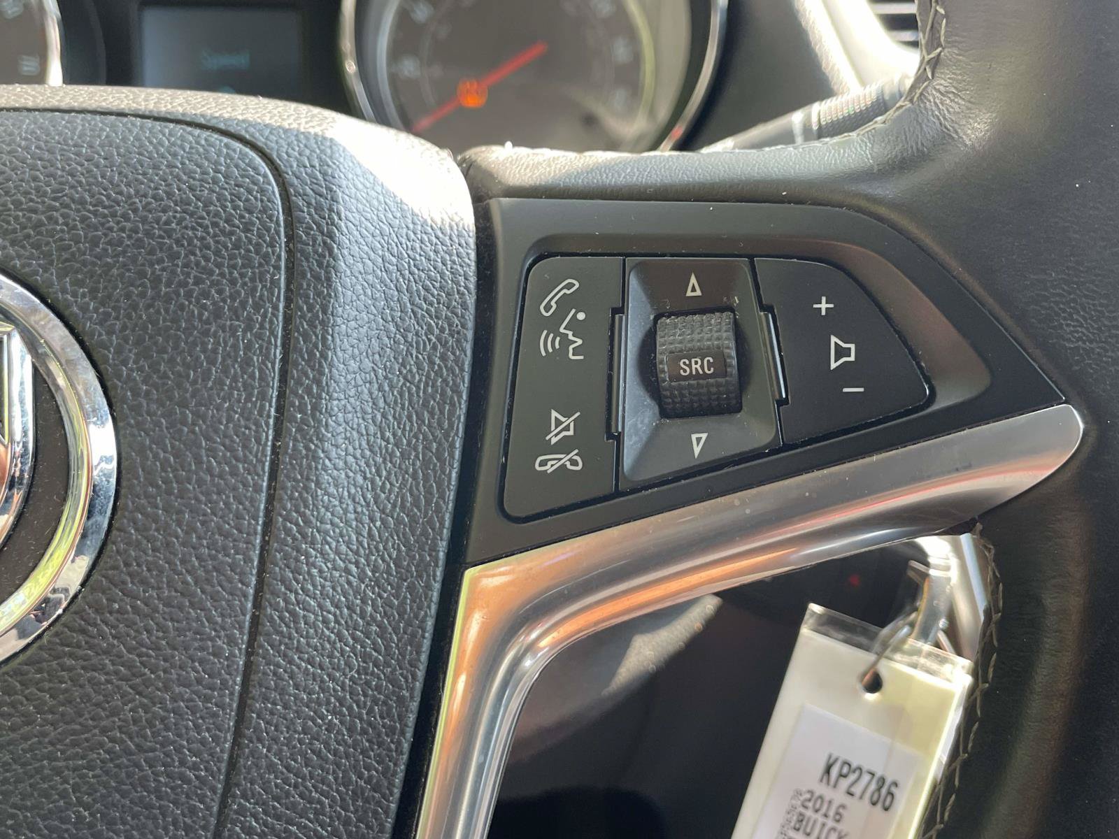 Used 2016 Buick Encore FWD image 21