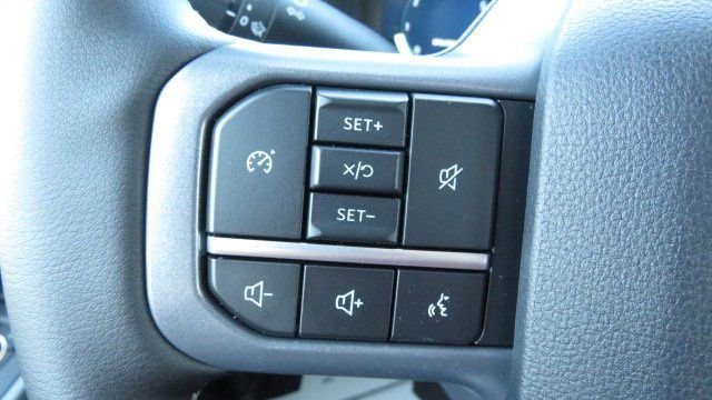 New 2026 Ford F350 Lariat w/ FX4 Off-Road Package image 25