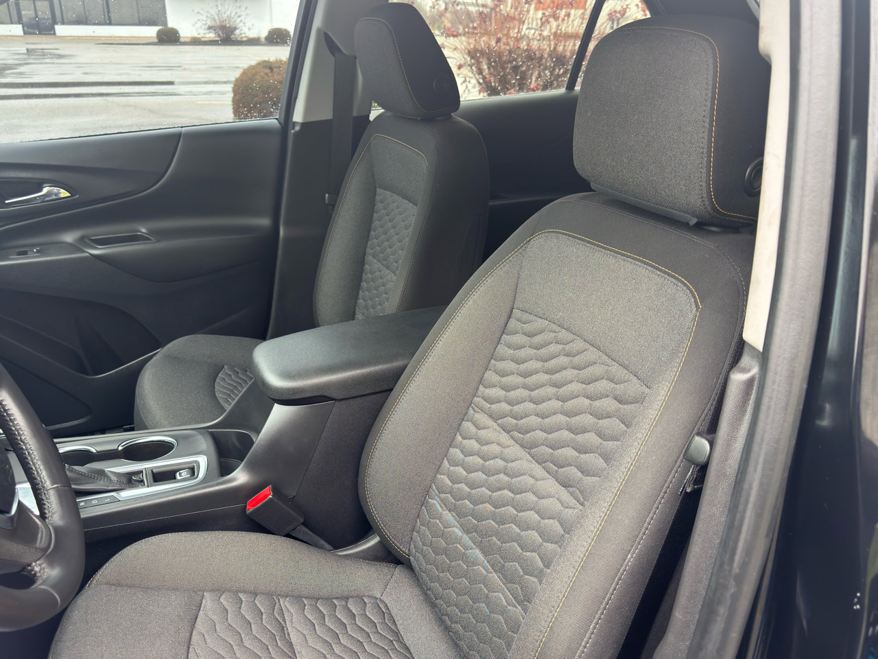 Used 2021 Chevrolet Equinox LT image 16