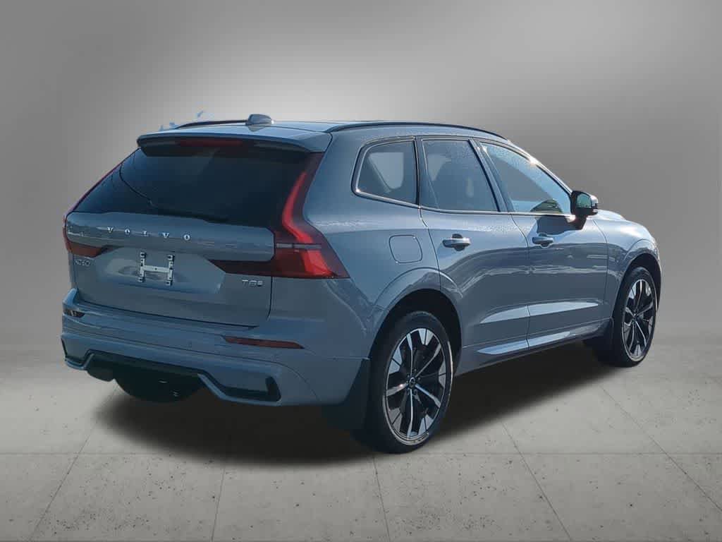 New 2026 Volvo XC60 T8 Plus w/ Protection Package Premier image 6