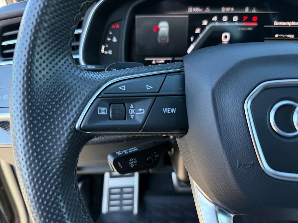 Used 2022 Audi SQ7 Prestige w/ Prestige Package image 21