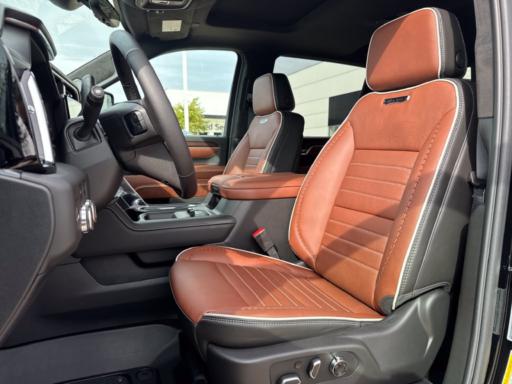 New 2026 GMC Sierra 2500 Denali Ultimate AWD/4WD image 18