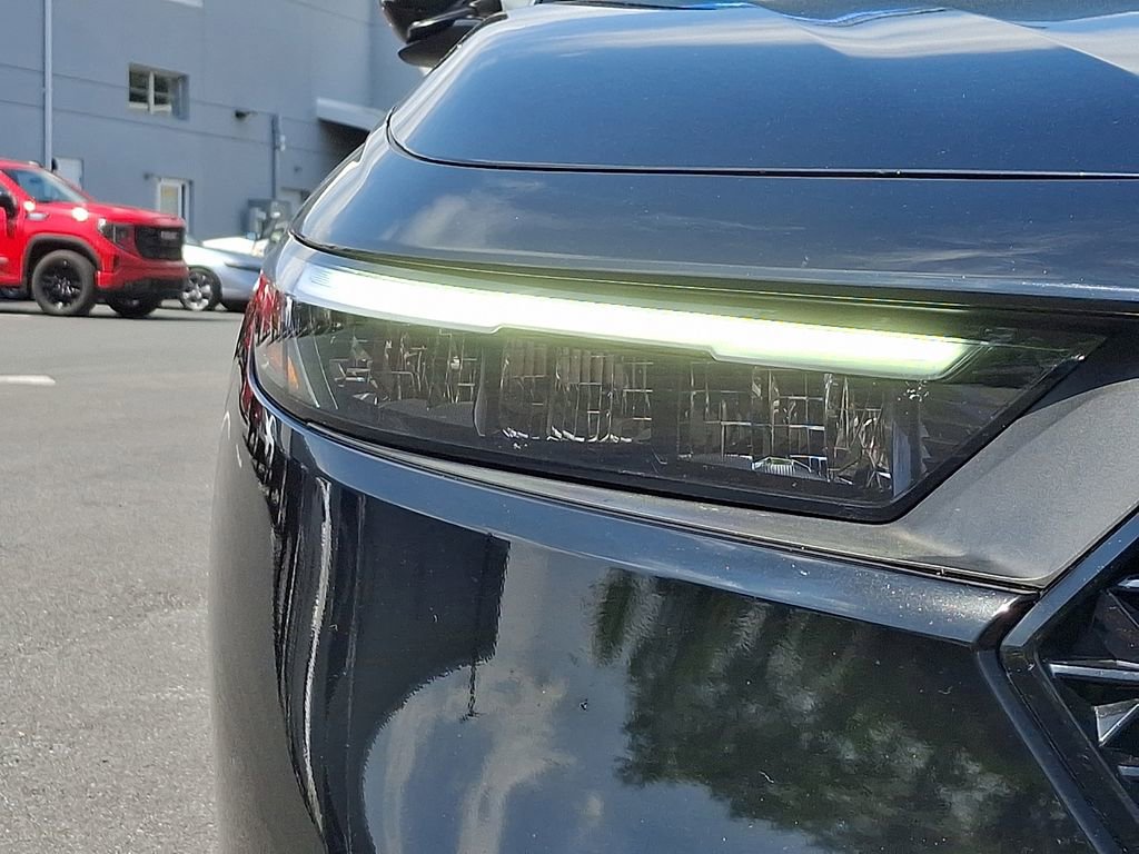 Used 2024 Honda Accord EX image 9