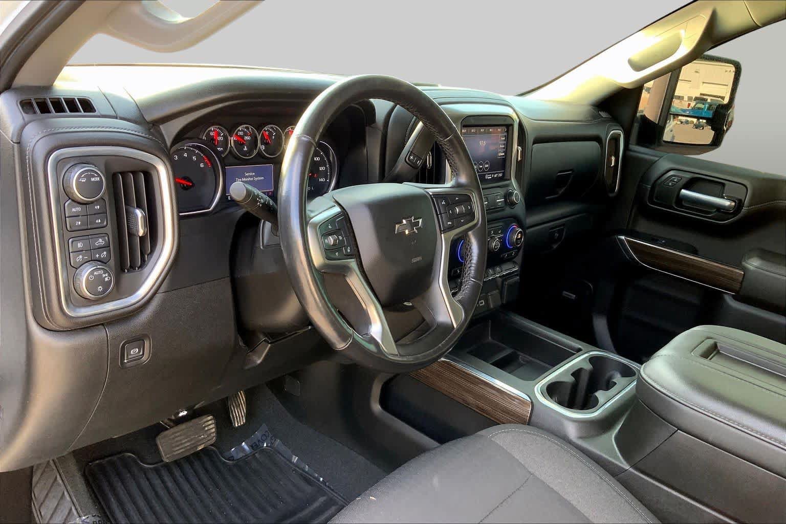 Used 2021 Chevrolet Silverado 1500 LT Trail Boss w/ Convenience Package II AWD/4WD image 17