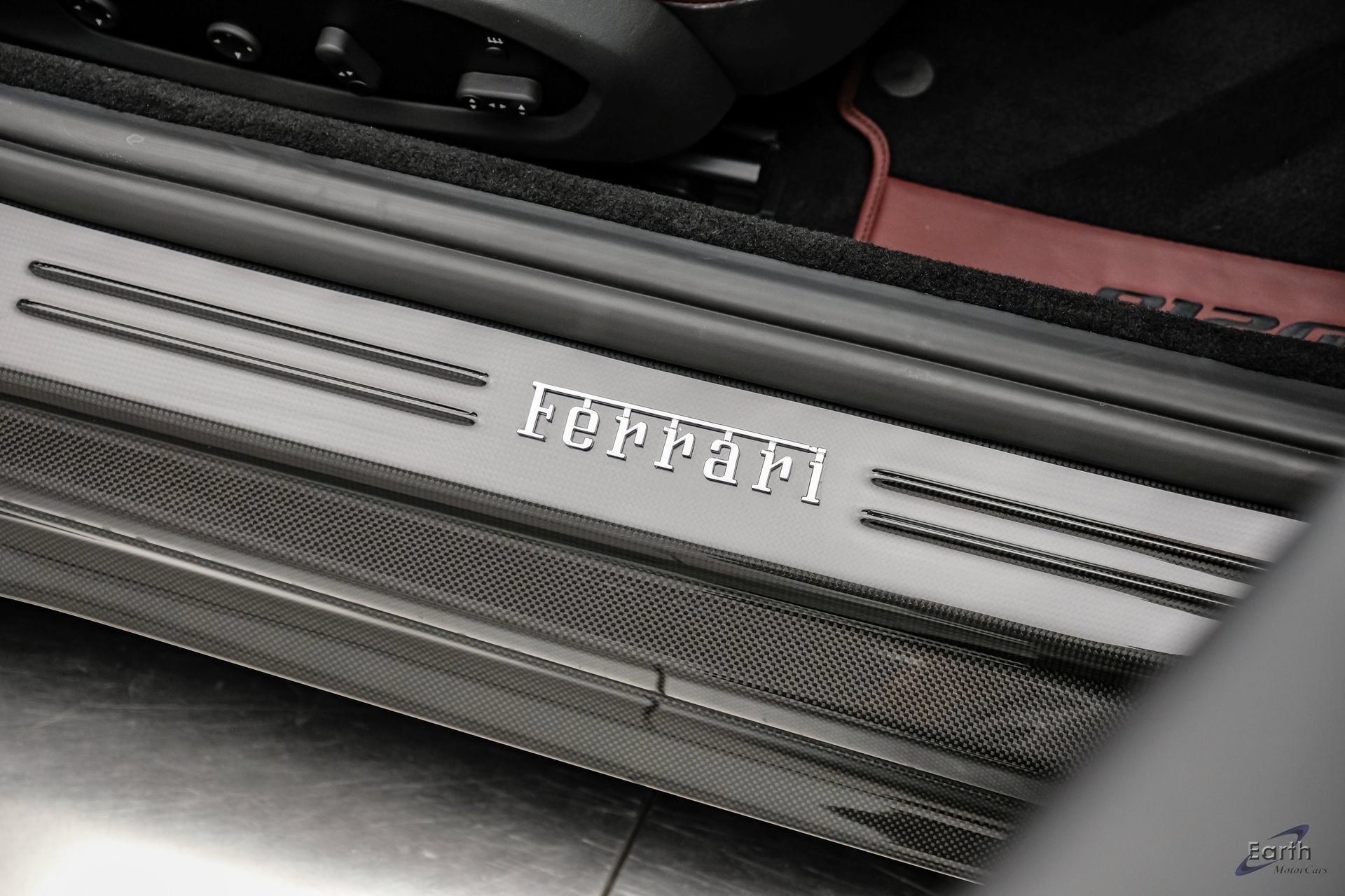 Used 2023 Ferrari 812 GTS RWD image 51