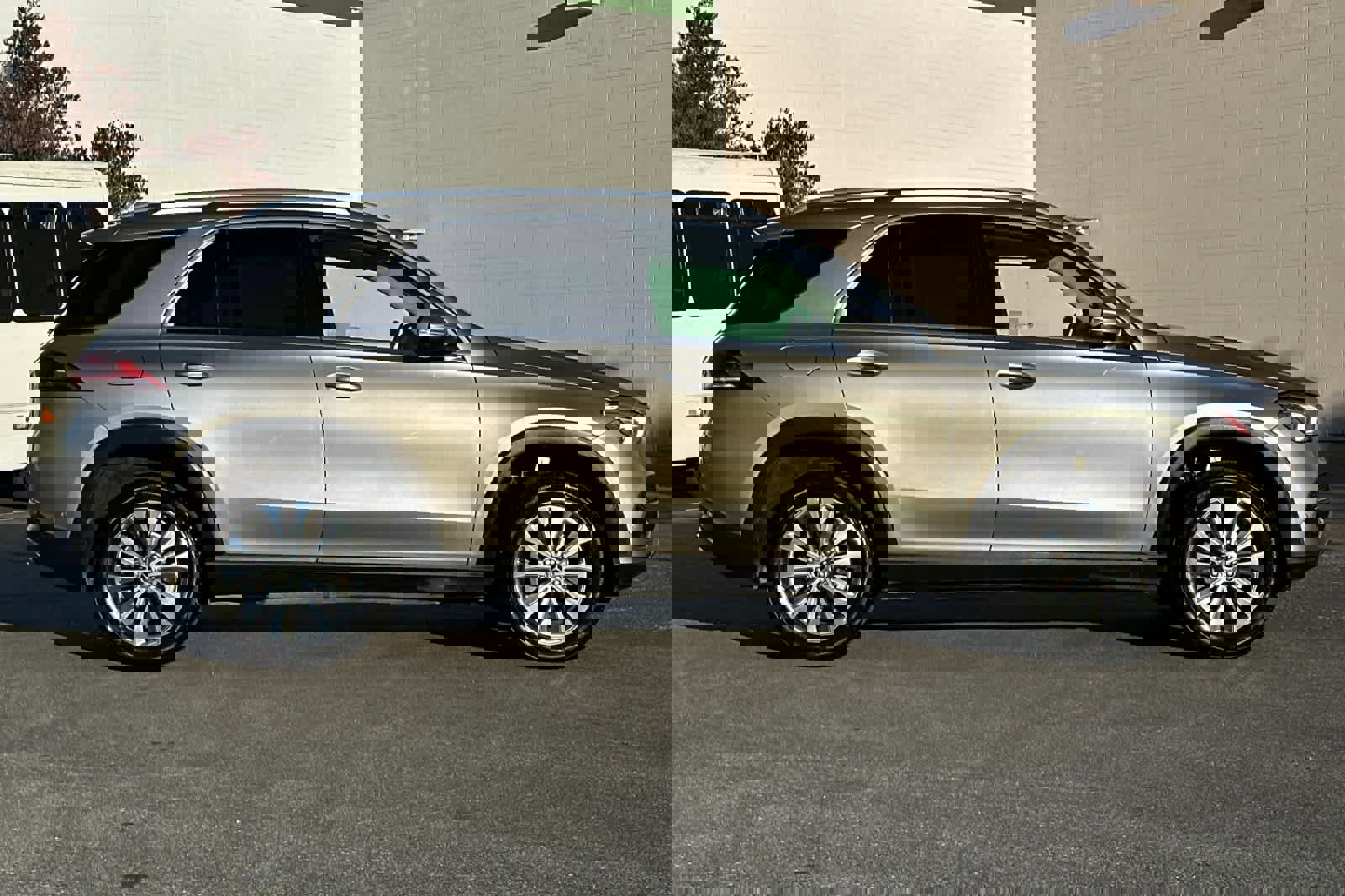 Used 2021 Mercedes-Benz GLE 350 image 6