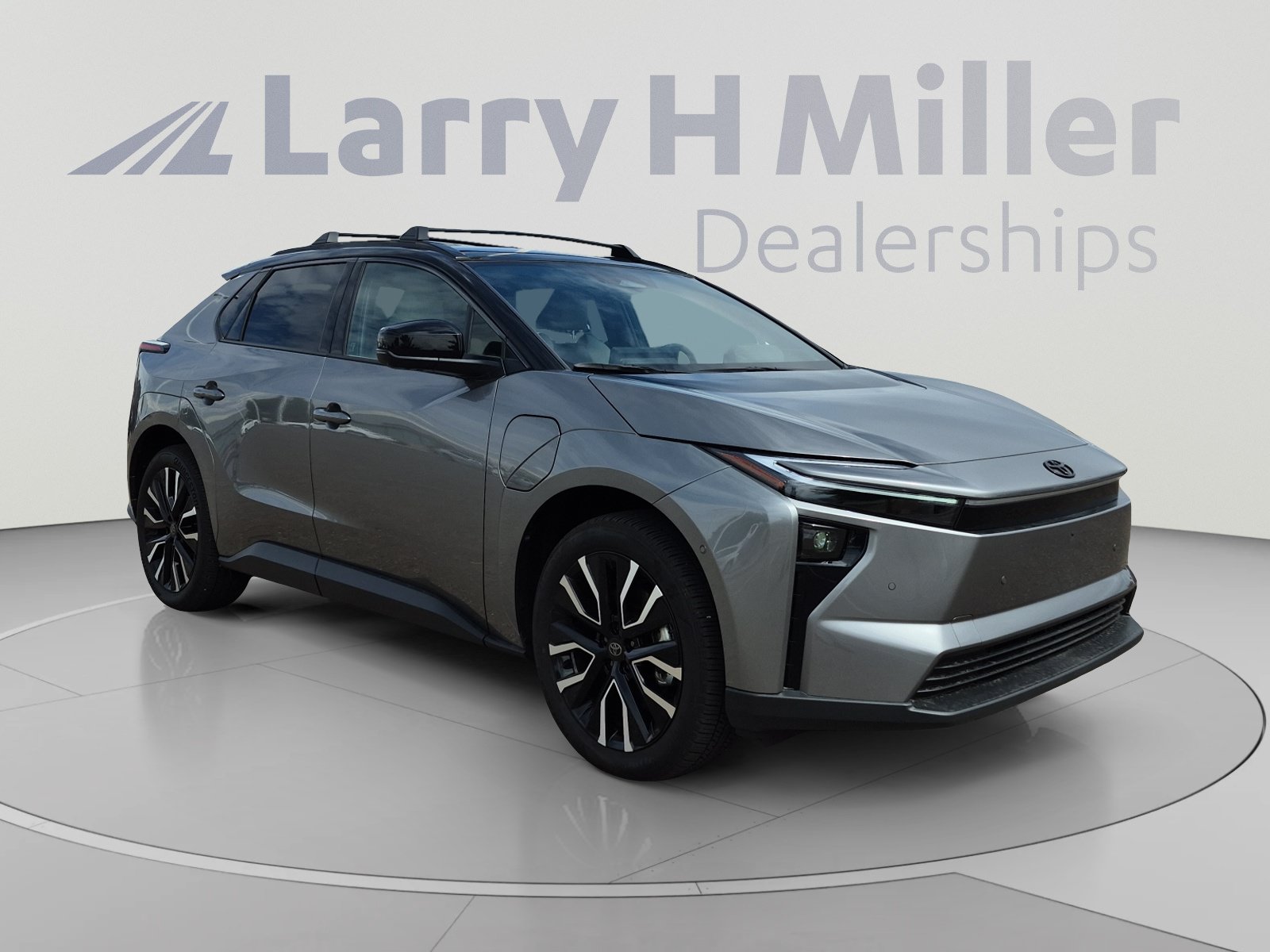 Used 2026 Toyota bZ AWD/4WD image 7