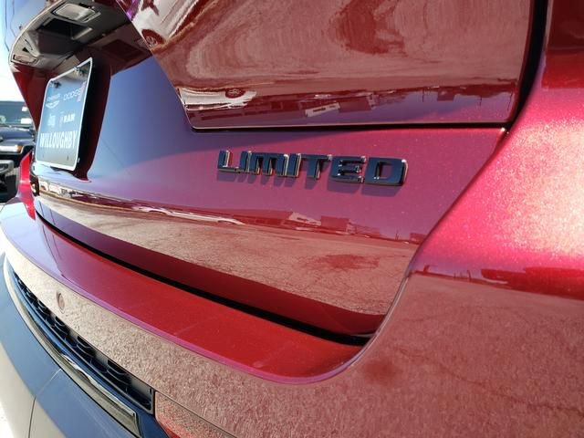 New 2024 Jeep Grand Cherokee L Limited w/ Black Appearance Package image 21