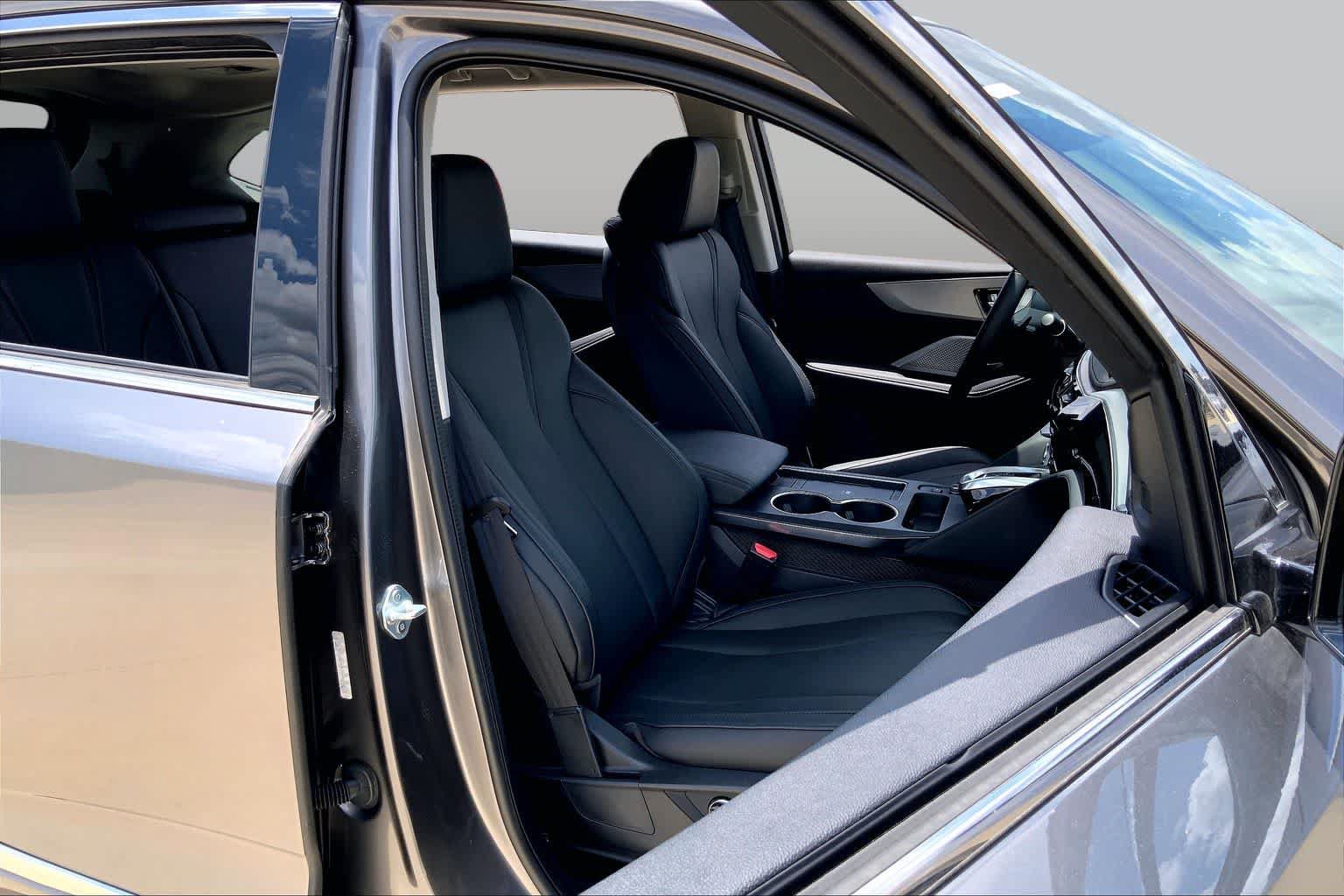Used 2026 Acura MDX FWD image 9