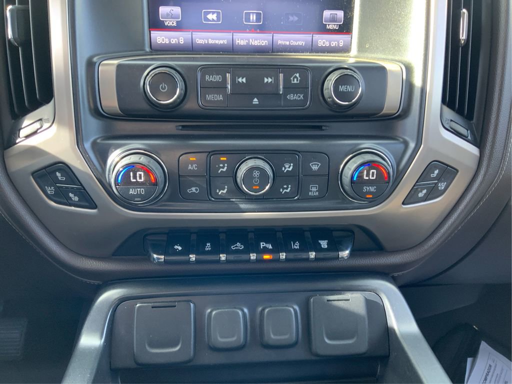Used 2015 GMC Sierra 3500 Denali w/ Duramax Plus Package AWD/4WD image 27
