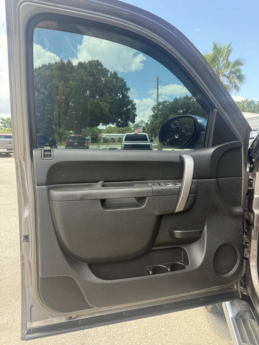 Used 2013 Chevrolet Silverado 1500 LS RWD image 12