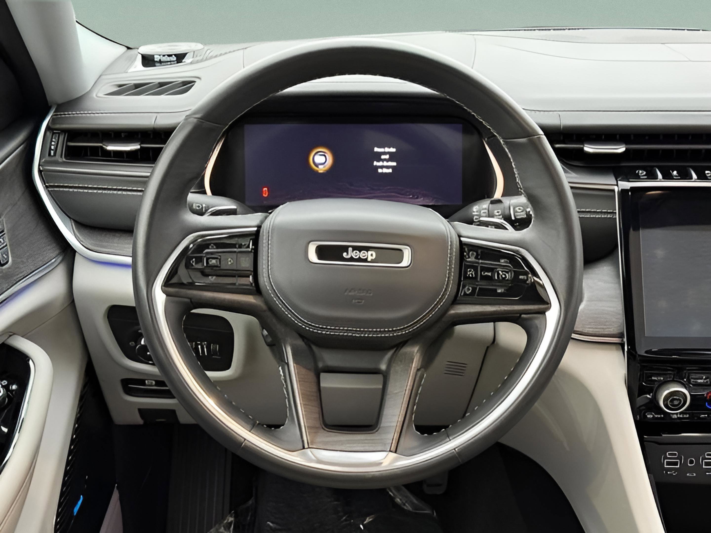 Used 2022 Jeep Grand Cherokee L Overland image 20